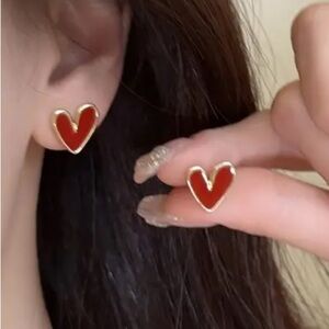 Minimalist Red Heart Design Stud Earrings Simple Cute shape heart earring
